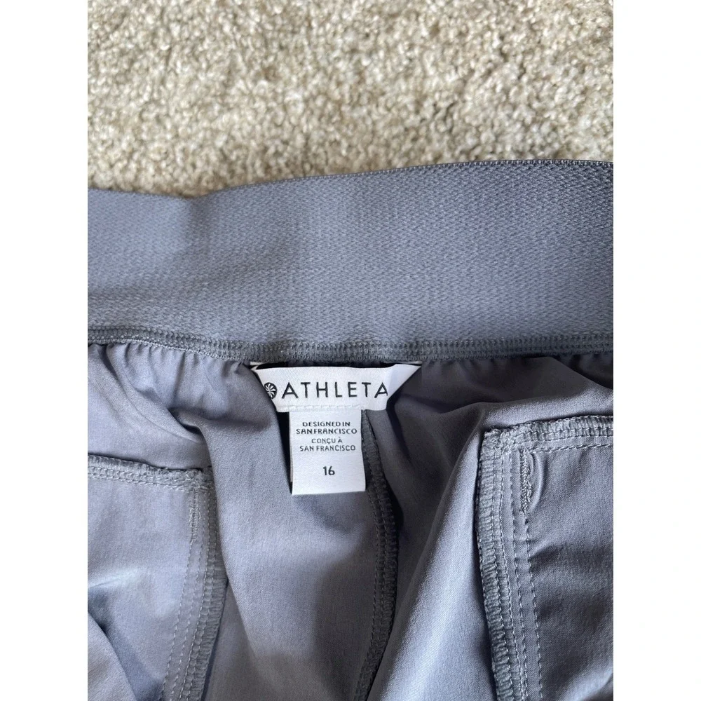 Athleta Trekkie North Jogger Pants Gray Plus Size 16 Hiking Travel Ankle Zip